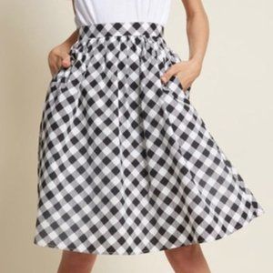 Modcloth Charming Cotton Black & White Gingham Skirt POCKETS Sz. XL
